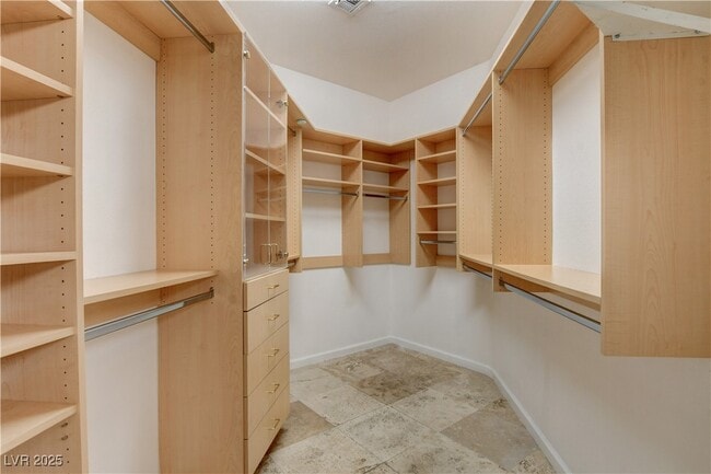 Building Photo - 9537 Gainey Ranch Ave