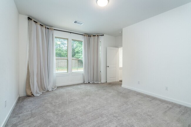 Building Photo - 27006 Hidden Rock Ct