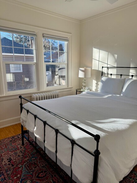 Building Photo - 3532 Humboldt Ave S