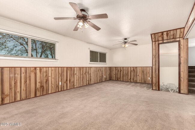 Building Photo - 230 E Strahan Dr