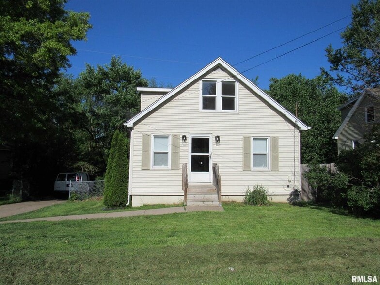 Primary Photo - 4108 Eastern Ave