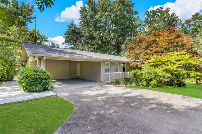 Building Photo - 8596 Timber Lane Dr