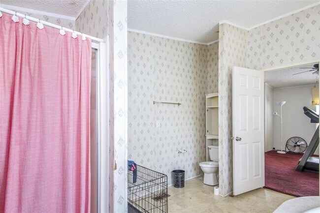 Building Photo - 8623 Farm to Market 1960 Bypass Rd W