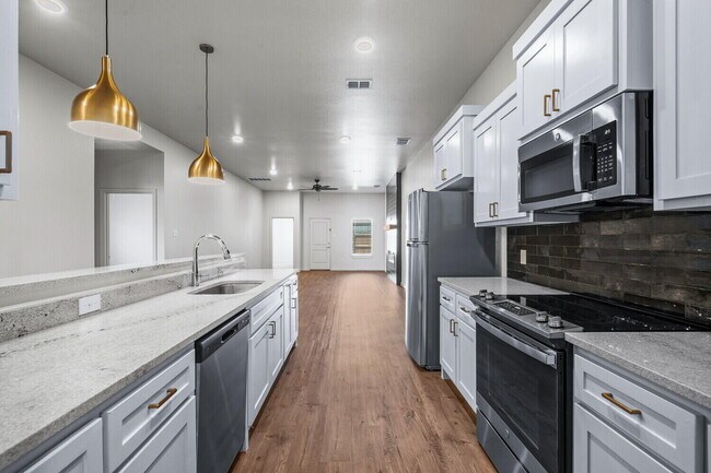 Building Photo - 4108 Trenton Ave