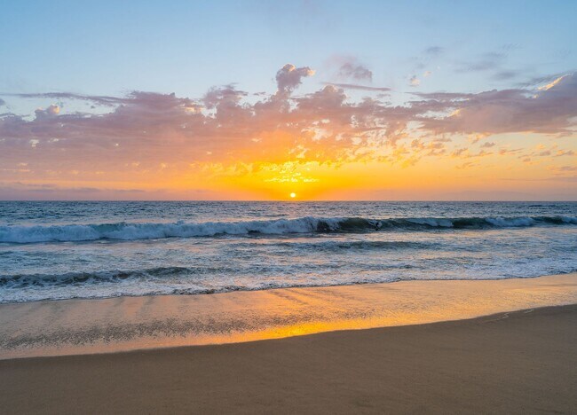 Building Photo - Mathews Avenue