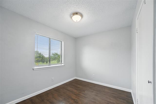 Building Photo - 3931 N Garland Ave