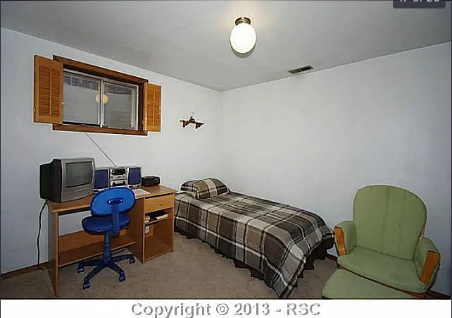 Building Photo - 3819 Midsummer Ln S