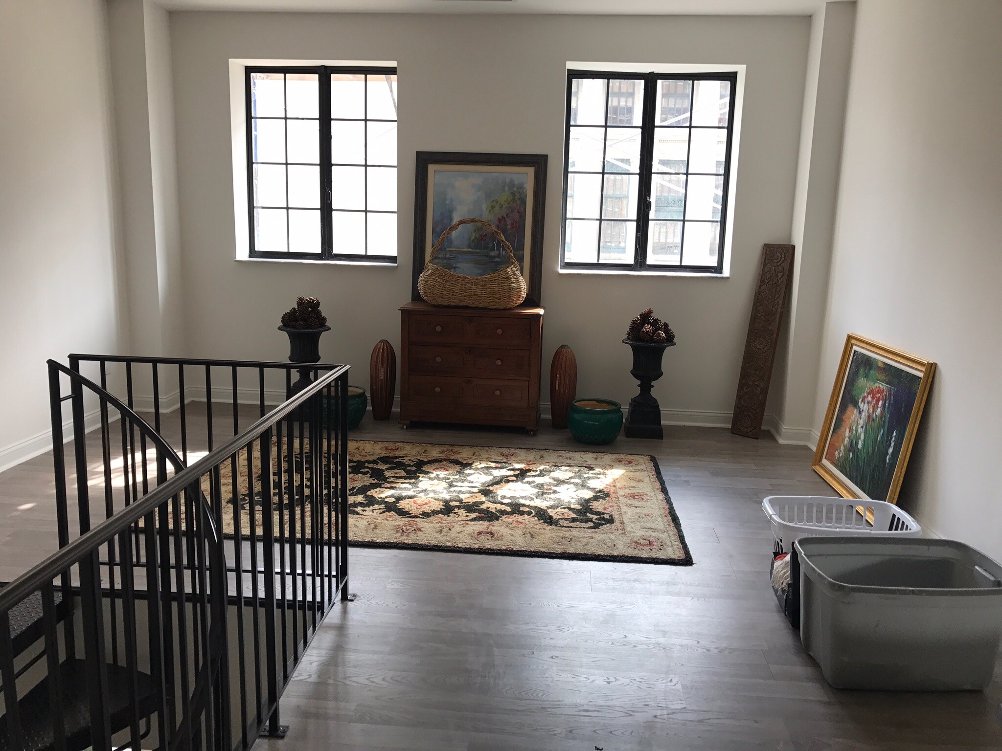 upper level living area - 1019 Main St
