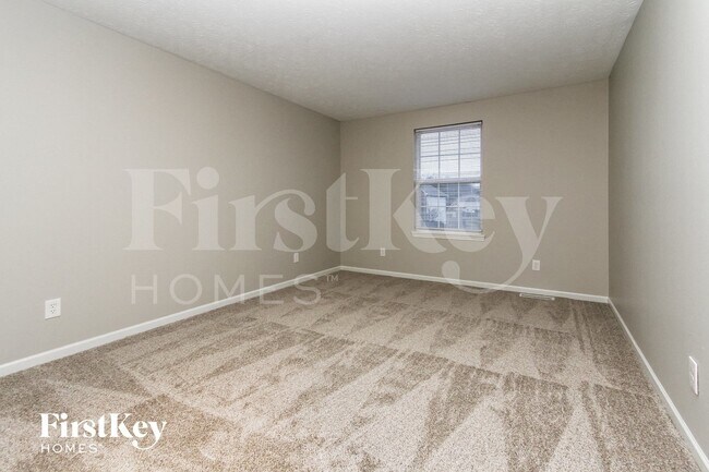 Building Photo - 540 Garden Grace Dr