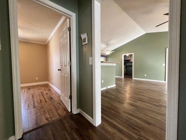 Building Photo - AVAILABLE MID-MARCH 2026! (One Pet Maximum)