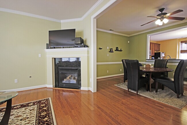 Building Photo - Village at Quarterpath
