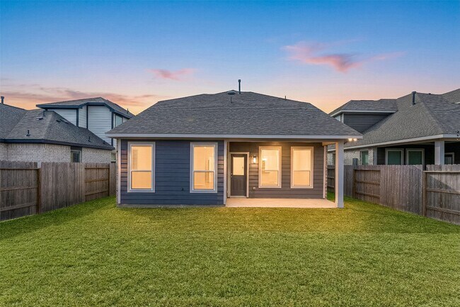 Building Photo - 27130 Peaceful Cv Dr