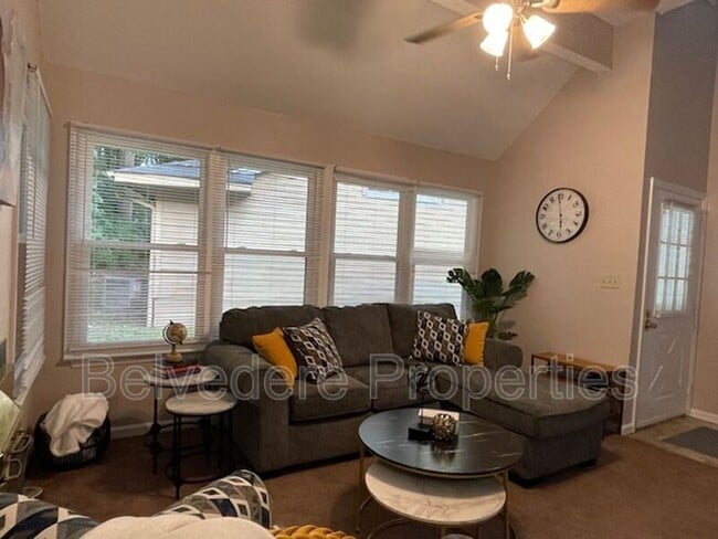 Building Photo - 3607 McCuiston Rd