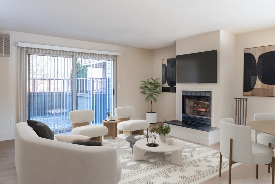 Building Photo - Montoya