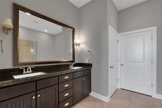 Building Photo - 17040 W Farm To Market 1097