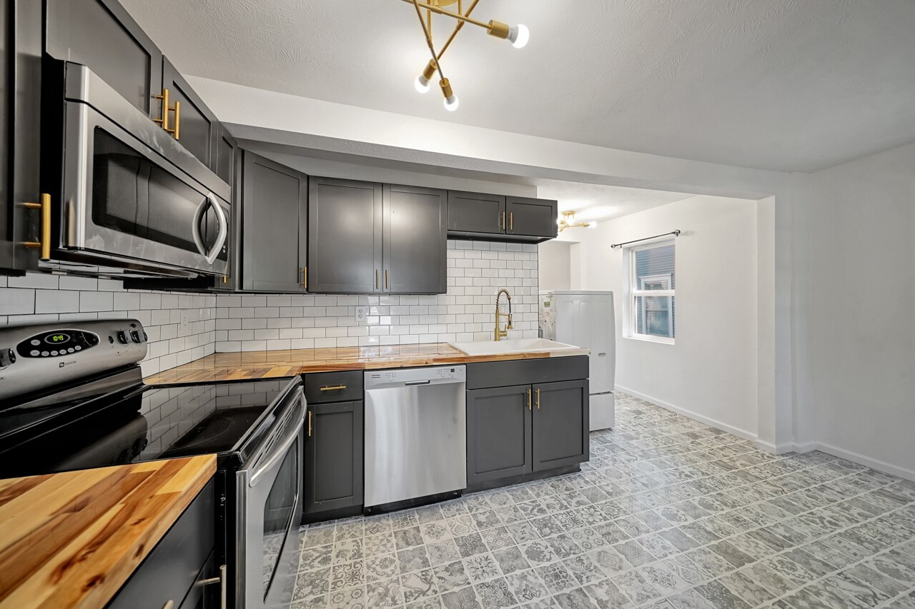 Building Photo - 4209 Touzalin Ave