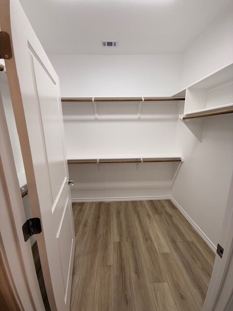 Building Photo - 510 War Admiral Dr