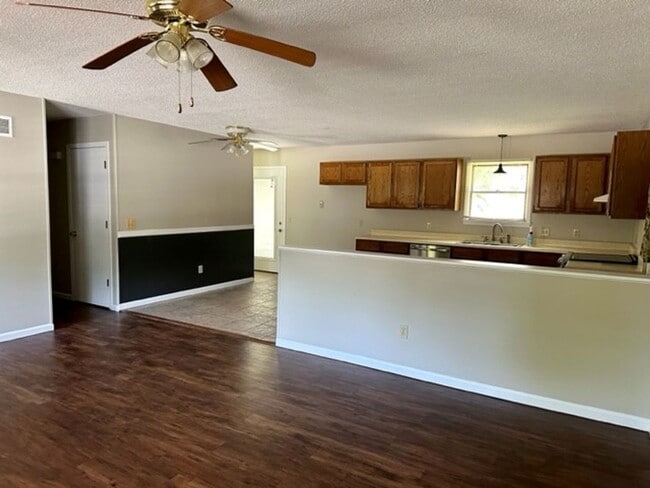 Building Photo - 3 RR 2 BA in Troy, MO