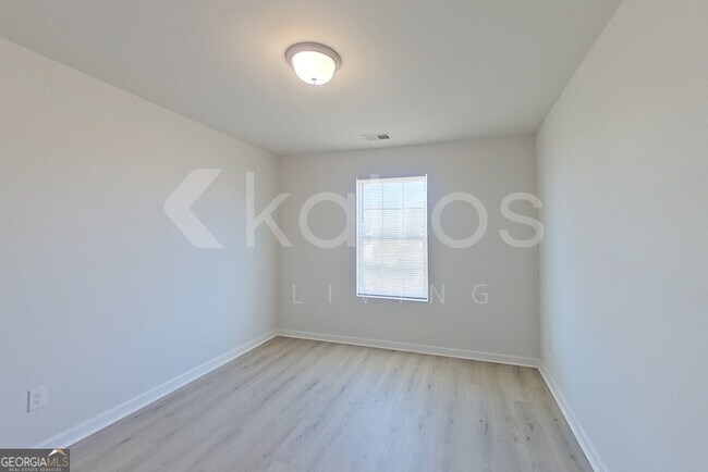 Building Photo - 234 Fox Chase Wy