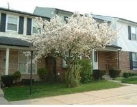 Building Photo - 3112 Bolgos Cir