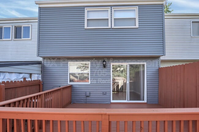 Building Photo - 8707 Glencanyon Dr