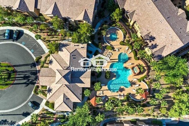 Building Photo - Available Now! Renters Warehouse proudly p...