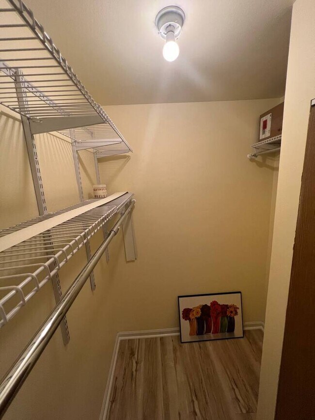 Building Photo - 2028 N Rand Rd