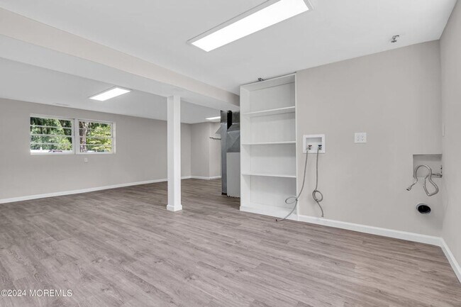 Building Photo - 152 Clifford B Wright St
