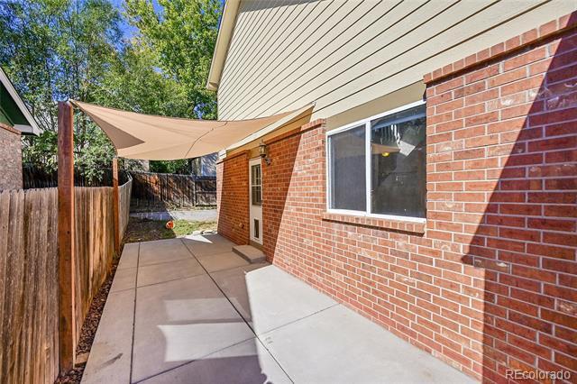Building Photo - 12231 Magnolia Way
