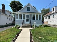 Building Photo - 128 Grove Pl