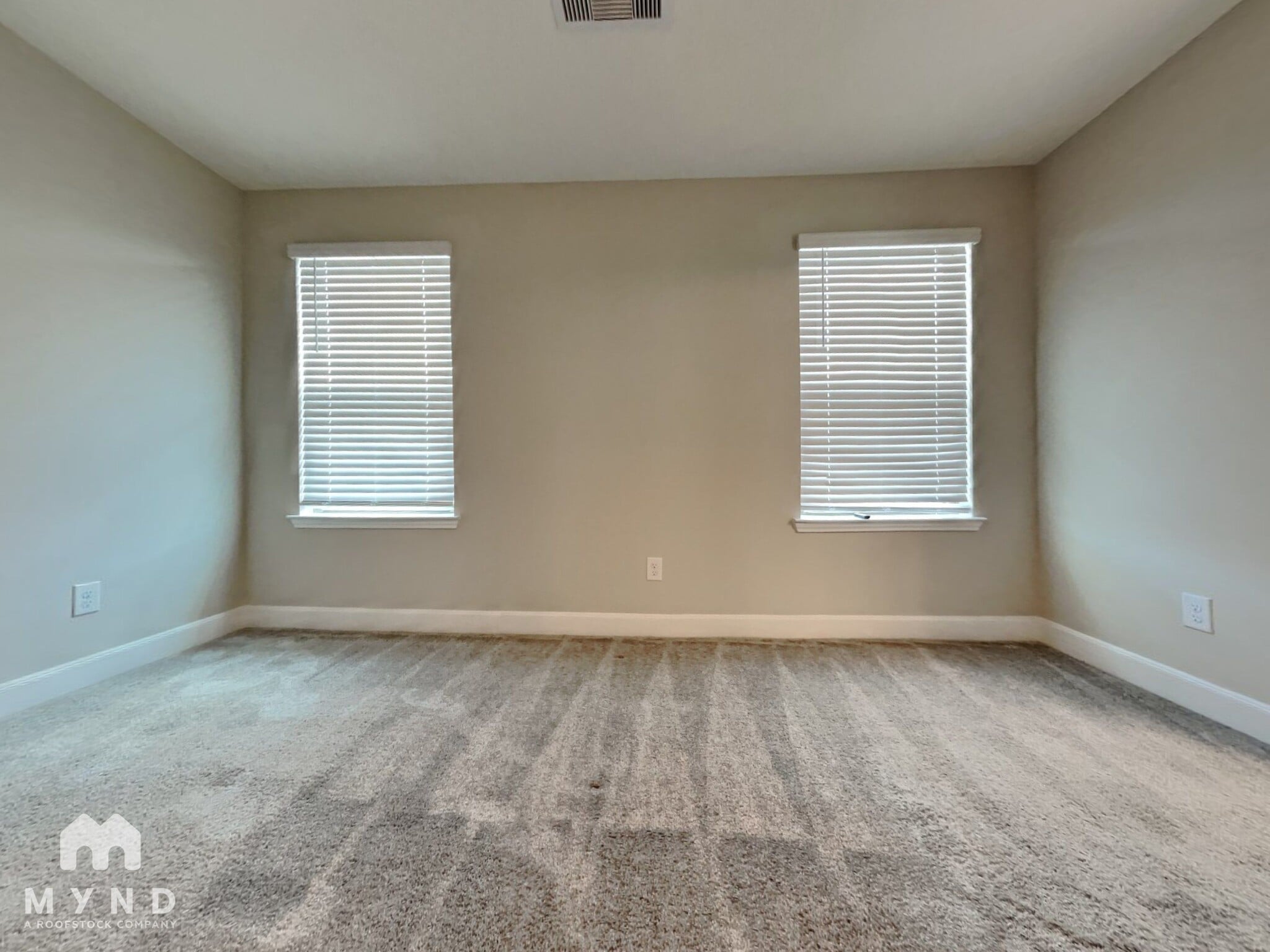 Building Photo - 10210 Alder Ridge Dr