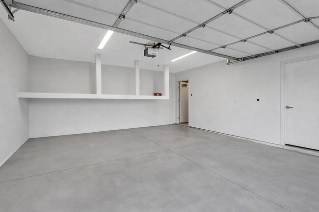 Building Photo - Grant Avenue A