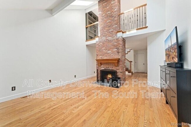 Building Photo - 7731 S Curtice Way