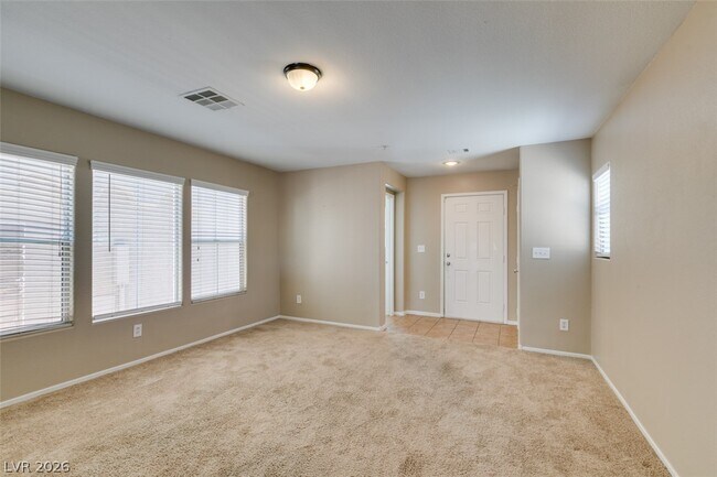 Building Photo - 1155 Paradise Garden Dr