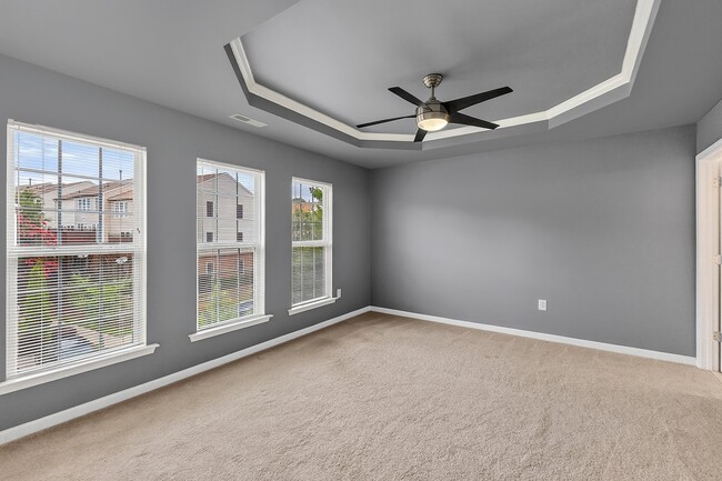 Building Photo - 8611 Macedonia Lake Dr