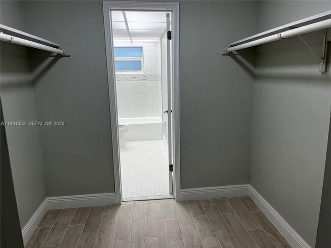 Building Photo - 210 NW 87th Ave