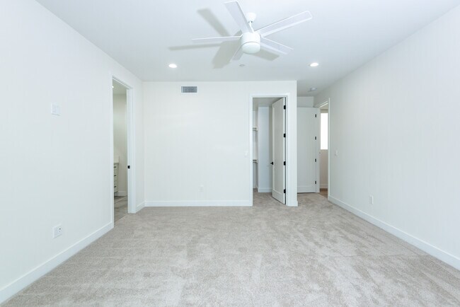 Building Photo - 152 Elder Ave