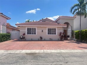Building Photo - 12377 NW 97th Pl