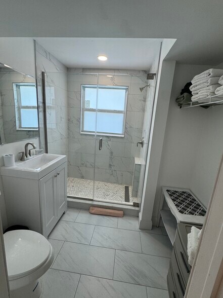 Building Photo - 2590 First St