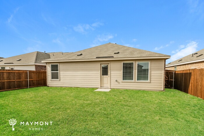 Building Photo - 1083 Neyland Dr