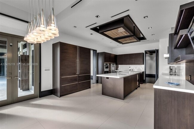 Building Photo - 760 S Mashta Dr