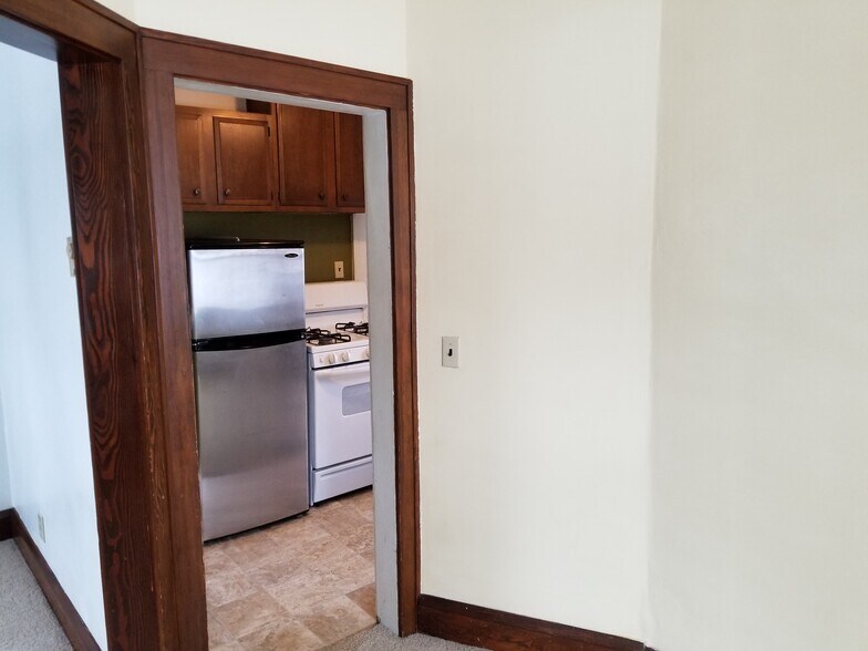 View into kitchen - 3005 Tyler St NE