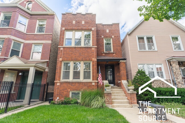 Building Photo - 2732 N Monticello Ave