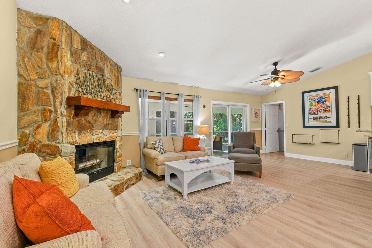 Building Photo - 17861 Winterhawk Trail