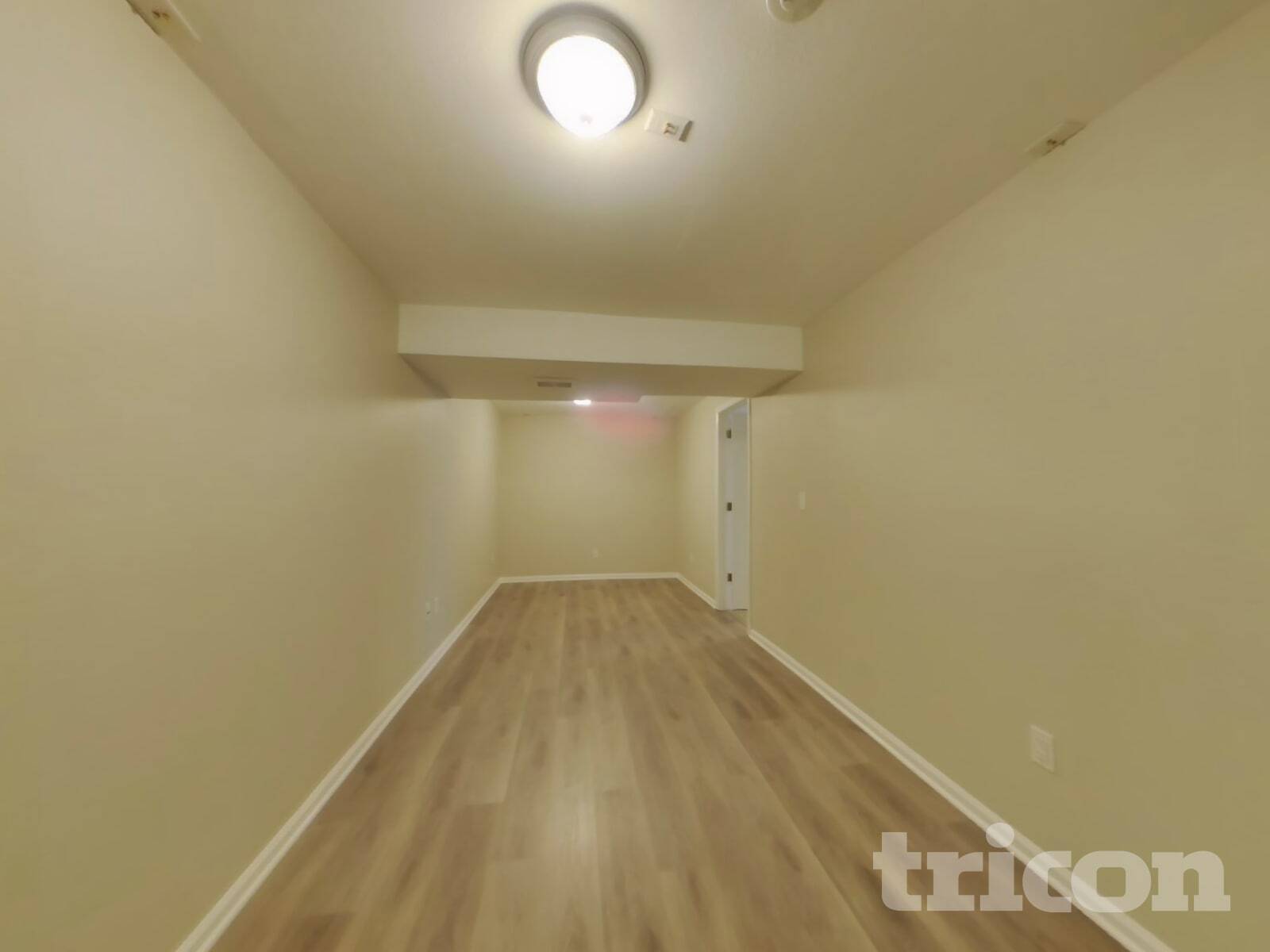 Building Photo - 500 N 28th Ave