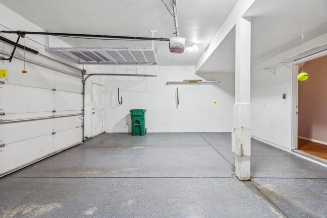 Building Photo - 3135 Capstan Way