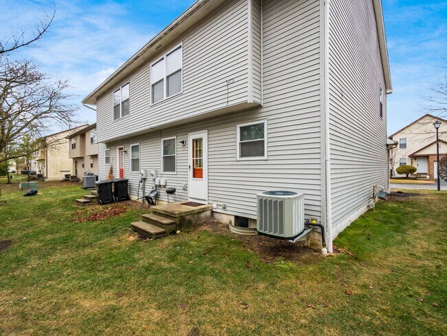 Building Photo - This home is going to go FAST! Apply TODAY!