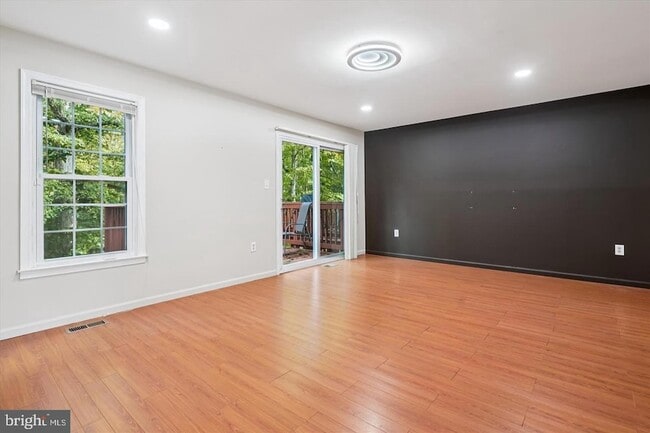 Building Photo - 3226 Foothill St