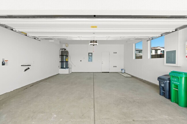 Building Photo - Modern 3-Story New Construction Home in No...