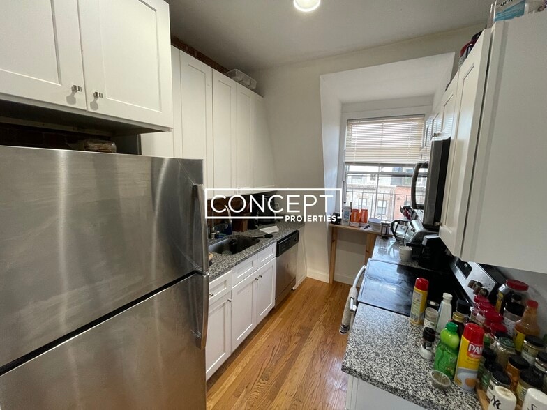 Building Photo - 480 Massachusetts Ave